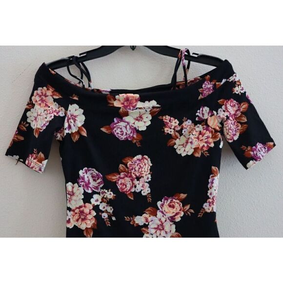 Haute Monde Women's Sz Small Black Floral Cold Shoulder Sheath Midi Dress - Picture 3 of 6